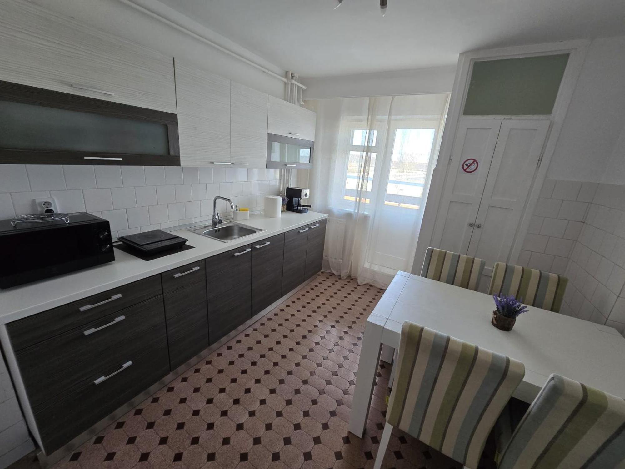 פיטסטי Apartament 3 Camere, Zona Dedeman מראה חיצוני תמונה